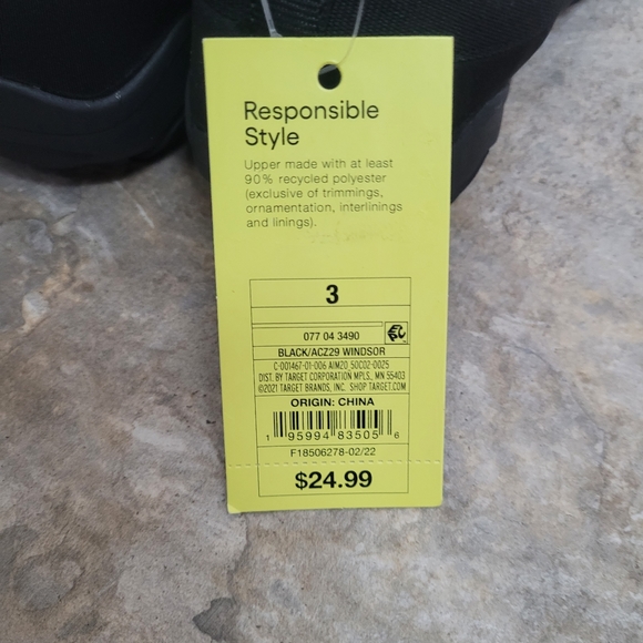 All In Motion Slip-On - Picture 5 of 5